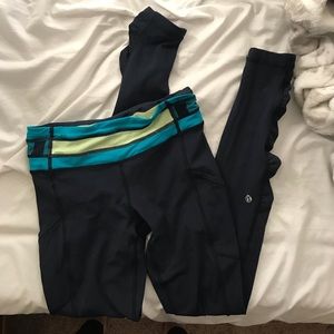 Lulu lemon leggings (2)